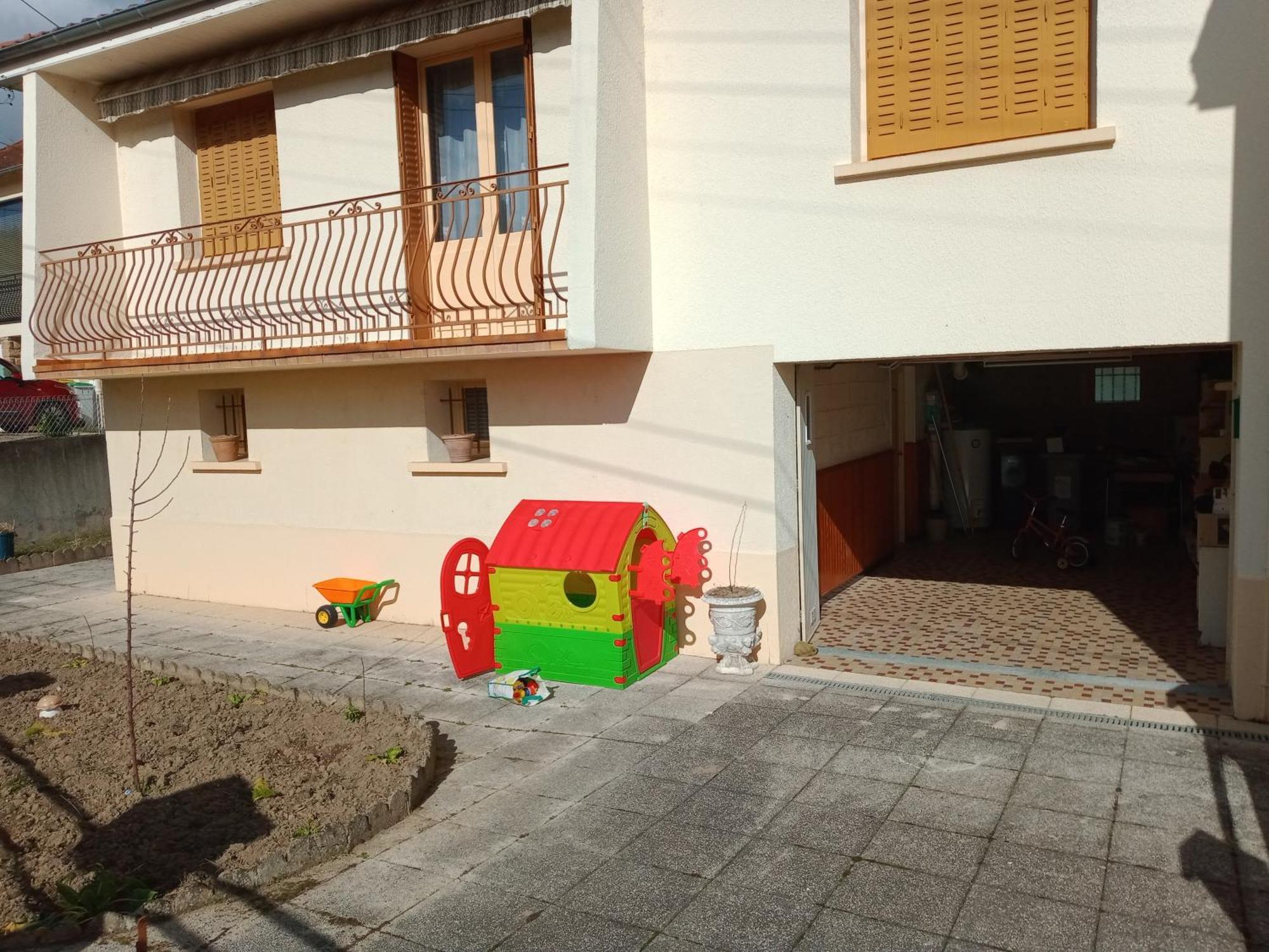 Maison Entiere Avec Parking, Garage Et Jardin 몽뤼꽁 객실 사진